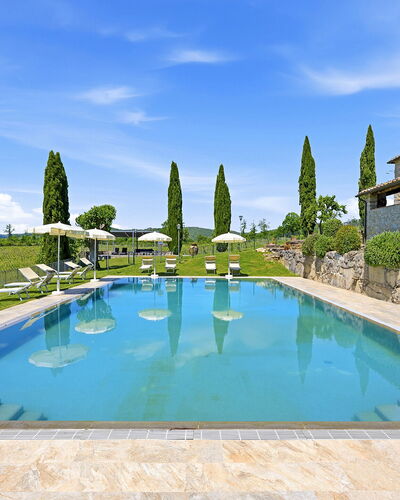 Dimora Chianti Shire: Stunning Tuscan Villa on Vin: Bleu, Piscine, Biens, Villa, Eco Hôtel, Aménagement Paysager, Recours, Manoir, Ferme