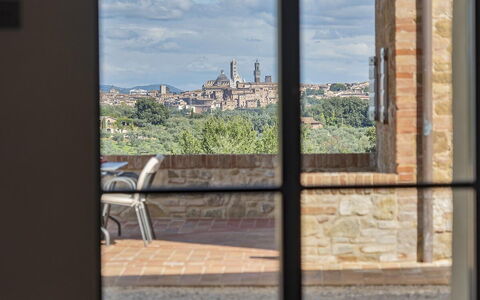 Villa del Mangia, 5Panoramic Pool and Chef Service: Marron, Composite, Verre, Lumière Du Soleil, Daylighting, Ombre, Tache De Bois, Balcon