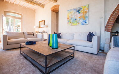 Villa Petrosa: Your Private Escape Overlooking the