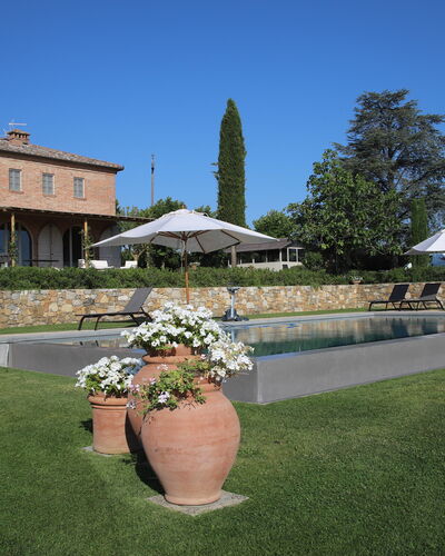 Villa Petrosa: Your Private Escape Overlooking the