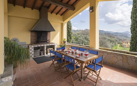 Villa Alessia Luxury: Meubles, Design Intérieur, Chaise, Table, Table Cuisine Et Salle A Manger, Plafond, Pièce, Ombre, Eco Hôtel, Salon