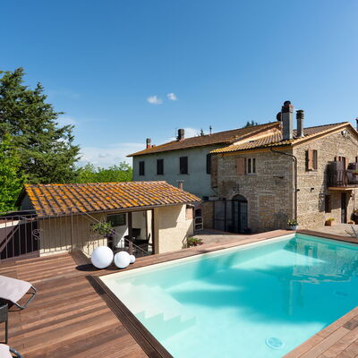 Villa Gori: Piscine, Composite, Recours, Mobilier De Jardin, Thermes, Biens, Eco Hôtel, Villa, Pot De Fleur, Chaise