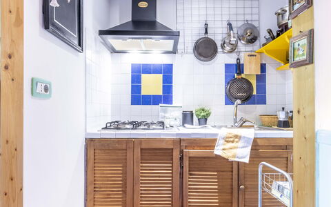 Suite Vogel: Cuisine, Principaux Appliance, Appareil De Cuisine, Bois, Sol, Meubles, Design Intérieur, Comptoir, Sol, Cabinetry