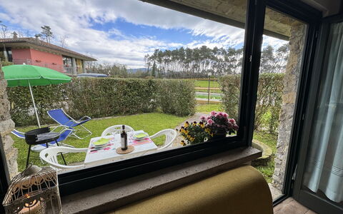 Green Hills 13: Jardin, Aménagement Paysager, Balcon, Plante D'Appartement, Daylighting, Villa, Arrière-Cour, Eco Hôtel