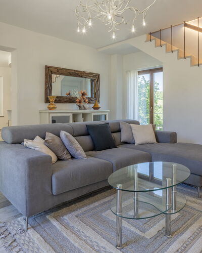 Villetta Cafaggio, Ac, Wifi, Panzano In Chianti: Meubles, Design Intérieur, Sol, Canapé, Sol, Salon, Bois, Plafond, Domicile, Table