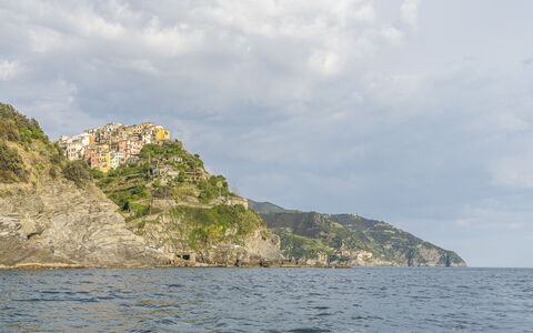 Bonaria Boutique House Ac, Wifi, Cinque Terre: Montagnes Relief, Montagne, Roche, Terrain, Côte, Cotiers Et Relief Océaniques, Mer, Promontoire, Promontoire