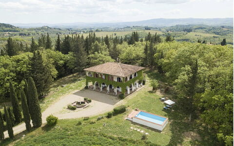 Villa Albertina: Herbe, Arbre, Arbuste, Lot Terre, Plaine, Ferme, Biens, Chalet, Pelouse, Prairie