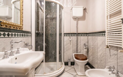 Portanuova Home, Colle Val D'elsa: Design Intérieur, Sol, Sol, Luminaire Plomberie, Pièce, Salle De Bains, Siège De Toilette, Toilette, Plomberie, Évier