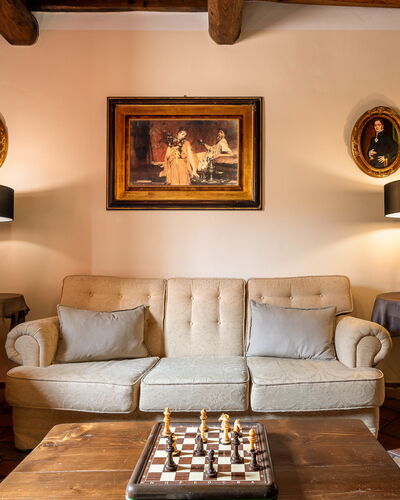 Portanuova Home, Colle Val D'elsa: Meubles, Design Intérieur, Sol, Mur, Bois, Canapé, Sol, Salon, Pièce, Cadre