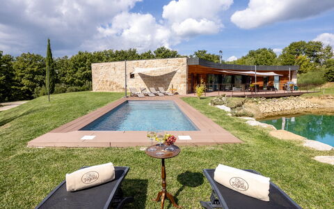 Villa Airone Tegoni, Pool, Radicondoli: Piscine, Architecture, Paysage, Jardin, Lot Terre, Biens, Recours, Aménagement Paysager, Caractéristique De L'Eau, Ombre