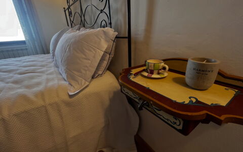 Appartamento Del Mercato: Design Intérieur, Chambre, Sol, Sol, Meubles, Éclairage, Linge, Literie, Drap De Lit, Lit