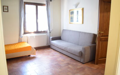 Girasole: Meubles, Sol, Sol, Design Intérieur, Bois, Pièce, Appartement, Parquet, Domicile, Salon