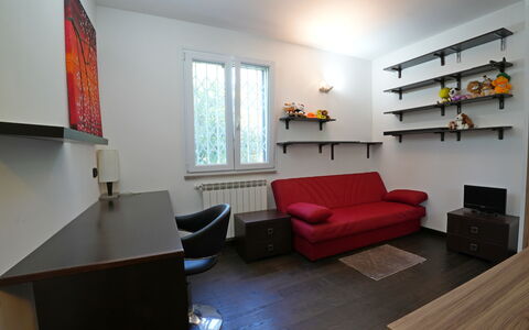 La Sevillana: Meubles, Design Intérieur, Sol, Bois, Sol, Pièce, Cadre, Éclairage, Domicile, Salon