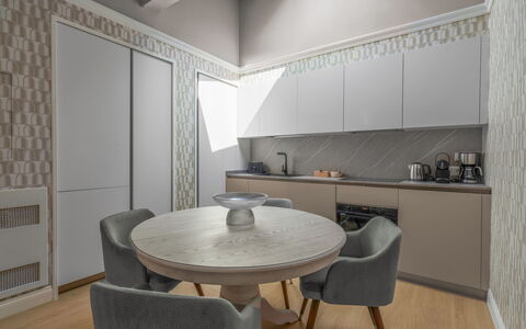 Logement:&nbsp;Deservi Elegant Apt. Petrarca