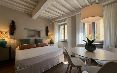 Guelfa 60: Meubles, Design Intérieur, Mur, Chambre, Sol, Lit, Pièce, Plafond, Domicile, Sol