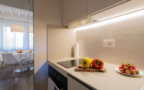 Guelfa 60: Design Intérieur, Mur, Plafond, Sol, Cuisine, Comptoir, Éclairage, Pièce, Sol, Luminaire