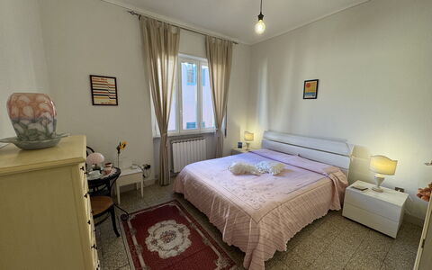 Casa Capolino: Lit, Meubles, Chambre, Sol, Design Intérieur, Sol, Drap De Lit, Bois, Literie, Pièce