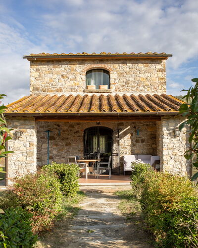 La Casina Honeymoon Cottage, Badia Agnano: Toit, Maison, Arbuste, Lot Terre, Chalet, Zone Rurale, Ferme, Biens, Jardin