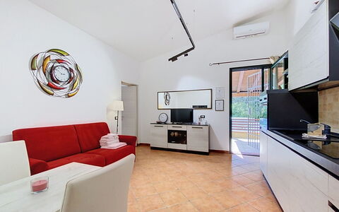 Your Tuscan Retreat: Sol, Design Intérieur, Sol, Plafond, Meubles, Pièce, Appartement, Domicile, Canapé, Salon