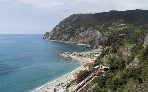 Casa Dolly, Monterosso 5 Terre: Côte, L'Eau, Plan D'Eau, Plage, Cotiers Et Relief Océaniques, Montagnes Relief, Mer, Promontoire, Rive, Montagne