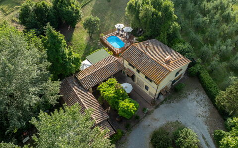 Podere la Botte, Pool, Lari: Zone Résidentielle, Maison, Piscine, Établissements Humains, Biens, Recours, Eco Hôtel, Chalet, Villa, Hacienda