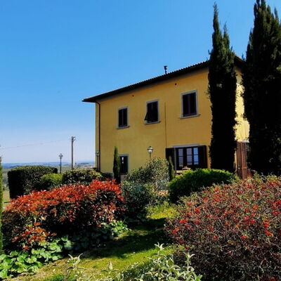 Villa Luce San Miniato: Arbuste, Lot Terre, Zone Rurale, Ferme