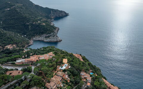 Stella Marina Apartment with Pool, Porto Santo Ste: L'Eau, Plan D'Eau, Côte, Cotiers Et Relief Océaniques, Paysage Naturel, Paysage, Montagnes, Mer, Terrain, Promontoire