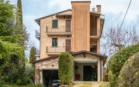 Casa Miramonti: Zone Résidentielle, Domicile, Maison, Balcon, Chalet, Banlieue, Biens, Villa, Porche, Hacienda