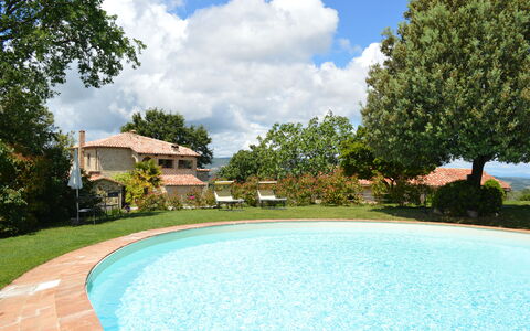 Agriturismo Bellavista, Private Pool, Val D'Orcia: Piscine, Recours, Eco Hôtel, Jardin, Mobilier De Jardin, Hacienda, Biens, Ferme, Cour, Aménagement Paysager