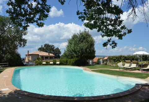 Agriturismo Bellavista, Private Pool, Val D'Orcia: Piscine, Mobilier De Jardin, Biens, Recours, Hacienda, Eco Hôtel, Jardin, Ferme, Ombre, Villa