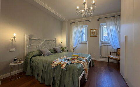 Casa Amandoli: Design Intérieur, Meubles, Lit, Chambre, Sol, Sol, Pièce, Plafond, Bois, Drap De Lit