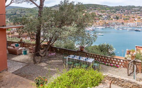 Villa Fior di Roccia: Appartement, Balcon, Pot De Fleur, Plante D'Appartement