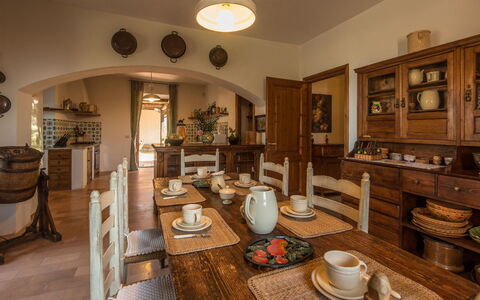 Molinazzo: Meubles, Design Intérieur, Bois, Sol, Table, Table Cuisine Et Salle A Manger, Salle À Manger, Étagère, Chaise, Cabinetry