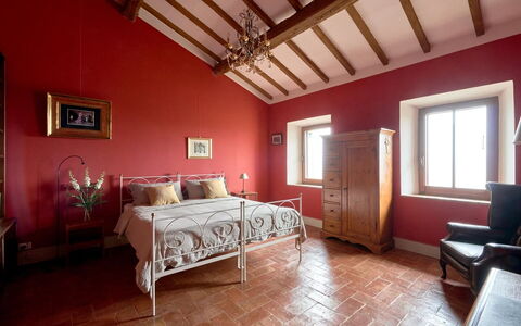 Podere i Prati: Meubles, Design Intérieur, Lit, Mur, Chambre, Sol, Sol, Bois, Plafond, Pièce
