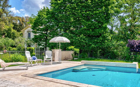 Villa Church: Piscine, Jardin, Ombre, Recours, Aménagement Paysager, Caractéristique De L'Eau, Arrière-Cour, Mobilier De Jardin, Eco Hôtel, Cour