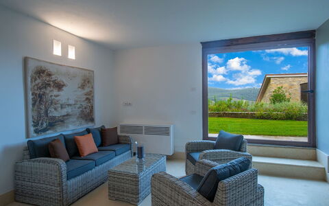 Villa Marinella: Meubles, Sol, Chaise, Canapé, Table Basse, Dur, Salon, Cadre, Accoudoir