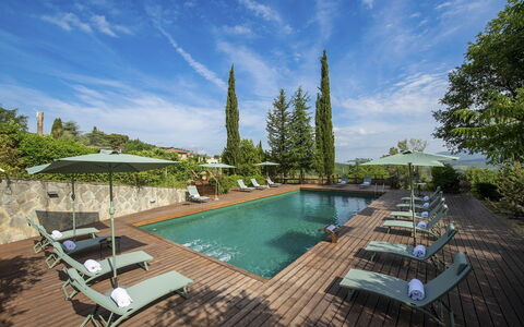 Villa Grevigiana: Piscine, Mobilier De Jardin, Recours, Eco Hôtel, Jardin, Aménagement Paysager, Parapluie, Balancelle