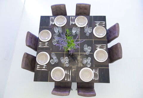 Villa del Fattore: Meubles, Table, Vaisselle, Salle À Manger, Table Cuisine Et Salle A Manger, Chaise, Serveware, Vaisselle, Matériau Naturel, Assiette