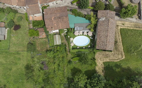 Villa Senio: Piscine, Lot Terre, Jardin, Arrière-Cour, Biens, Aménagement Paysager, Loisir, Chalet, Cour