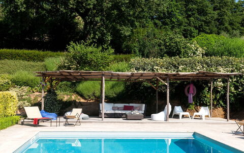 Villa Collombroso: Piscine, Mobilier De Jardin, Loisir, Meubles, Recours, Ombre, Parapluie, Vacances, Jardin, Des Loisirs