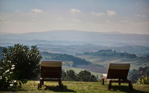 Villa Novellina: La Nature, Colline, Paysage Naturel, Horizon, Paysage, Écorégion, Montagnes, Prairie, Atmospherique Phénomène, Station De Montagne