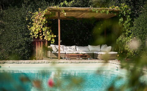 Villa Novellina: Jardin, Piscine, Mobilier De Jardin, Ombre, Arrière-Cour, Recours, Loisir, Pot De Fleur, Aménagement Paysager, Structure En Plein Air