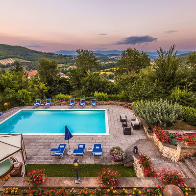 Villa Monterchi: Piscine, Eco Hôtel, Recours, Jardin, Aménagement Paysager, Biens, Ville Resort, Villa, Hacienda, Hôtel