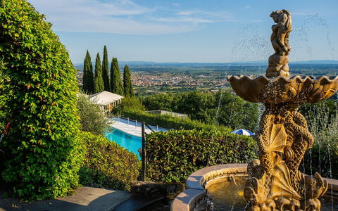 Villa la Brezza: Jardin, Aménagement Paysager, Eco Hôtel, Haie, Piscine, Villa, Jardin Botanique, Ville Resort, Cour