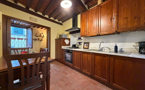 Terrazzino Margherita: Design Intérieur, Cuisine, Comptoir, Sol, Meubles, Bois, Cabinetry, Plafond, Sol, Placard