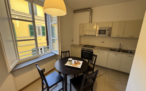 Casa Elena 13: Sol, Sol, Design Intérieur, Pièce, Plafond, Appartement, Table Cuisine Et Salle A Manger, Chaise, Tache De Bois, Parquet