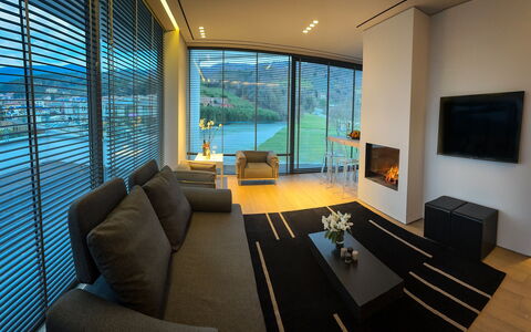 Villa Bilor Luxe: Meubles, Design Intérieur, Sol, Canapé, Sol, Salon, Éclairage, Domicile, Plafond, Appartement