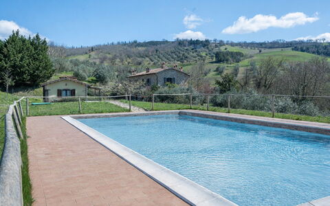 Il Giuncheto, Pool, Amazing View, Umbrian Countrys: Piscine, Biens, Hacienda, Caractéristique De L'Eau, Eco Hôtel, Villa, Recours, Ferme, Arrière-Cour, Clôture