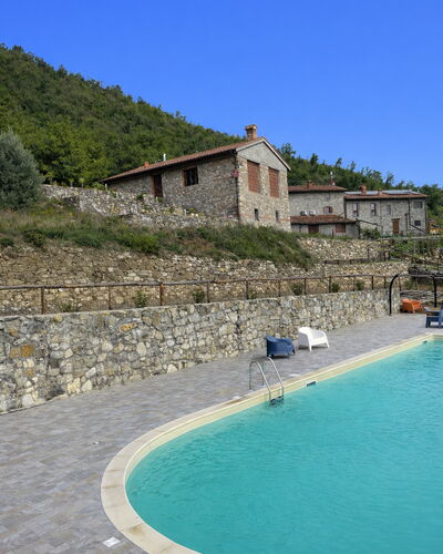 Borgo Antico, Pool, Barberino del Mugello: Piscine, Mobilier De Jardin, Recours, Dalle, Thermes, Ville Resort, Eco Hôtel, Hacienda, Pavé, Villa