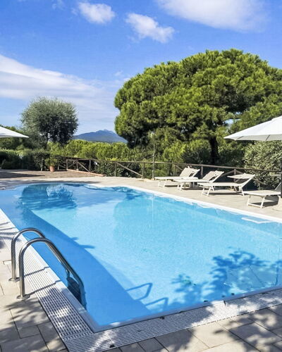 Villa Cecilia: Zone Résidentielle, Domicile, Maison, Porte, Appartement, Banlieue, Balcon, Cour, Cour, Allée